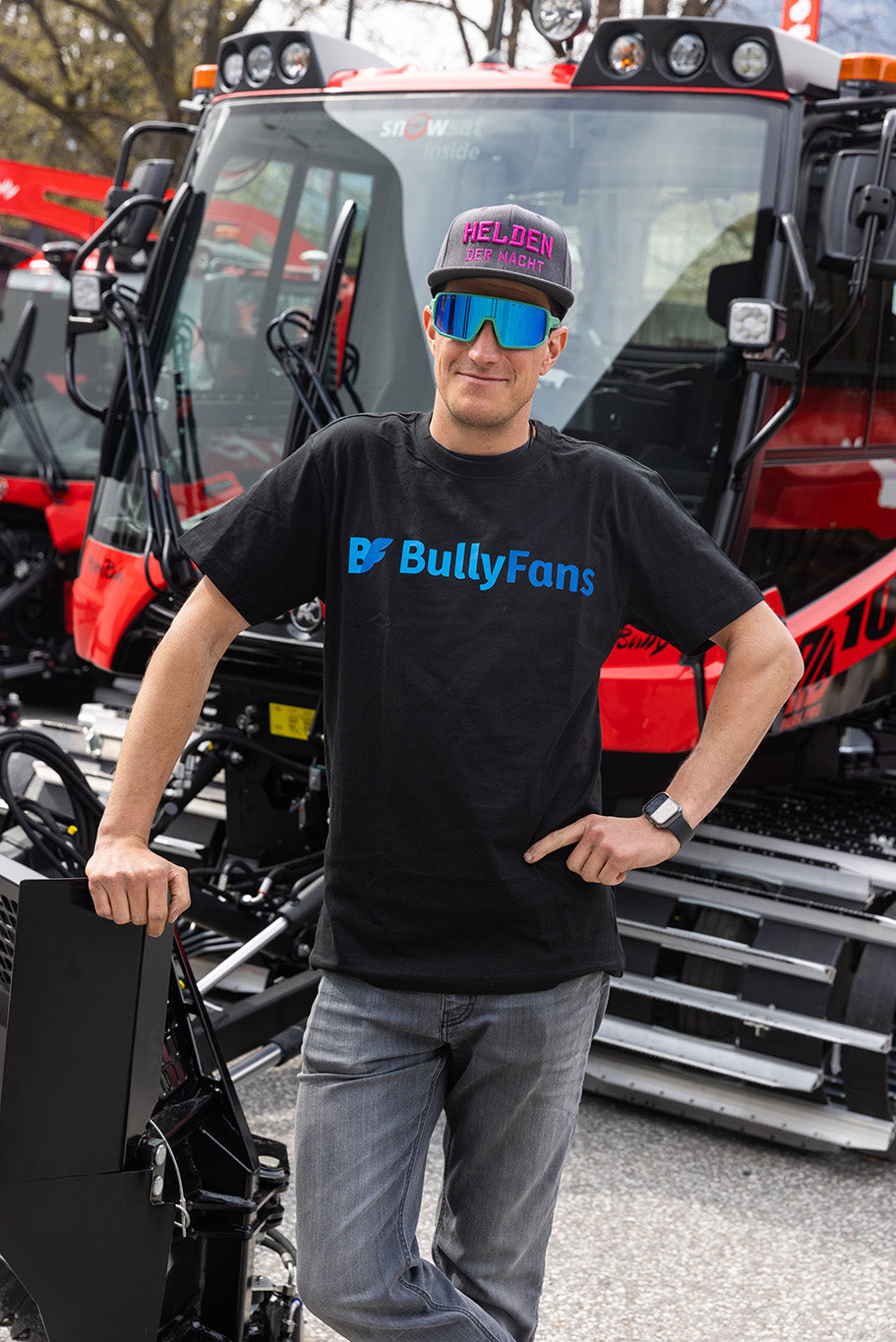 Bully Fans - T Shirt